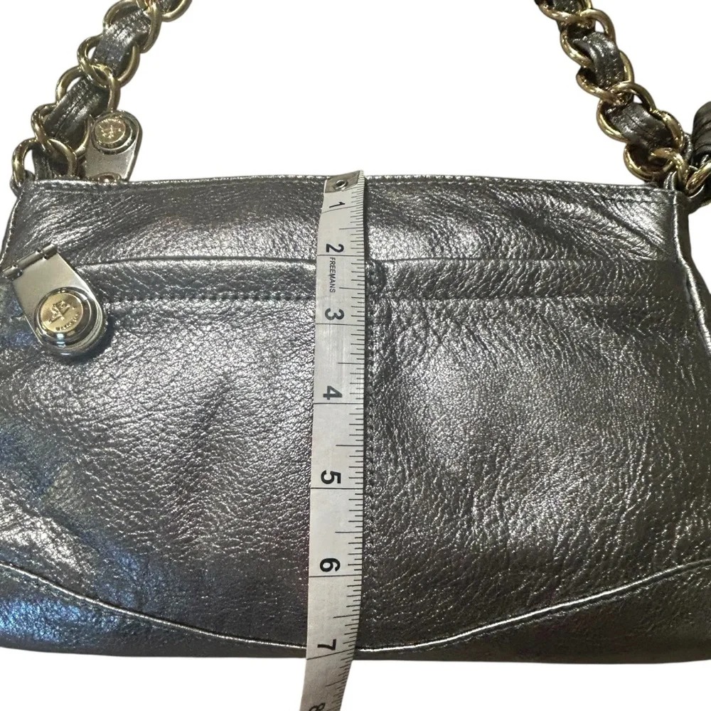 B. Makowsky Metallic Silver Leather/
Chunky Gold Chain/Y2K Glam Baguette Purse - Picture 10 of 10